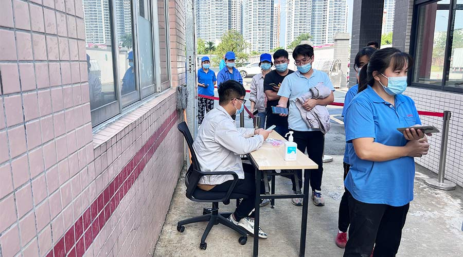 迅速防疫！金環(huán)電器積極配合醫(yī)護人員上門測核酸！