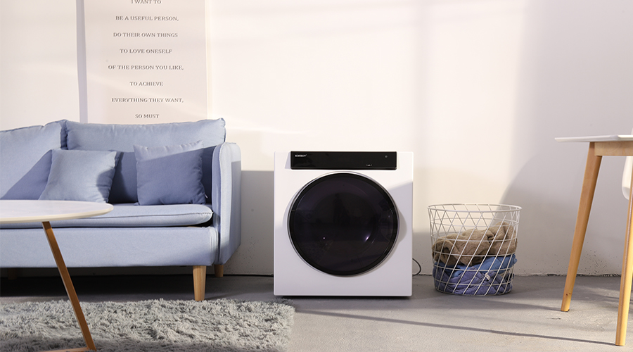 羽絨服，到底該不該用滾筒干衣機(jī)進(jìn)行烘干？